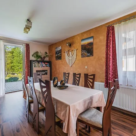 Dom Zaskalskie 10b *